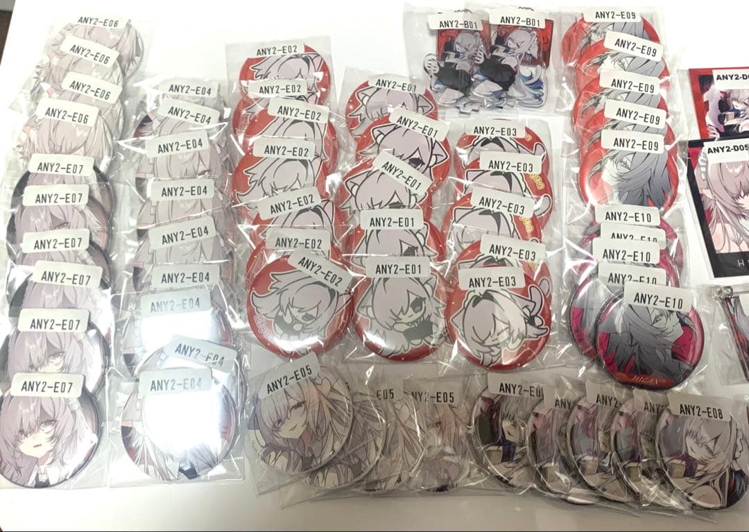 Anoyo ウェブポン第2弾　缶バッジなど