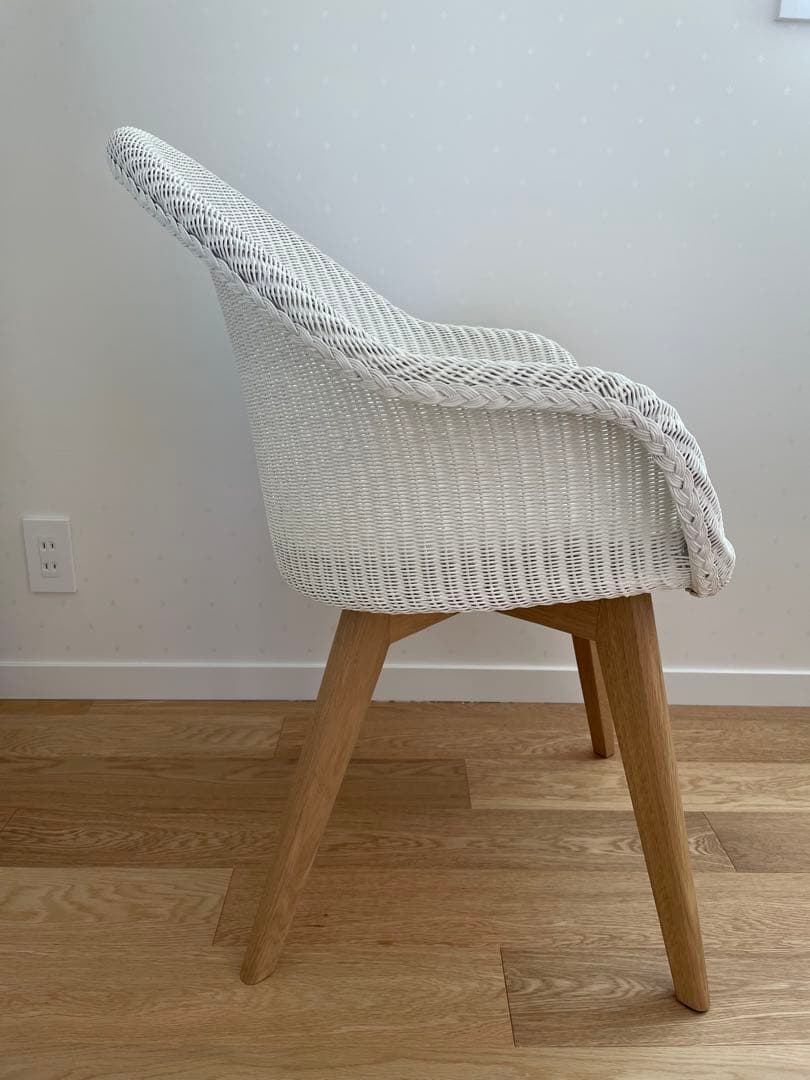 Vincent SheppardダイニングチェアAVRILホワイト レッグオーク