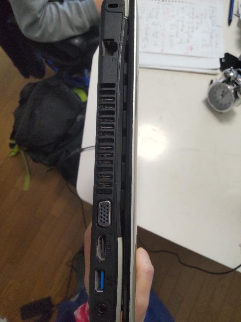 NECノートパソコン　LaVie S LS150/HS6G