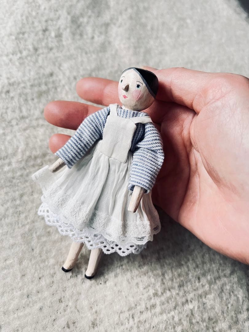 ペグドール 手作り木製人形 ハンドメイド ウッデンドール 12cmほど