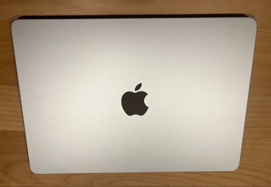 MacBookAir M2 2022 16GB 512GB 14インチ シルバー