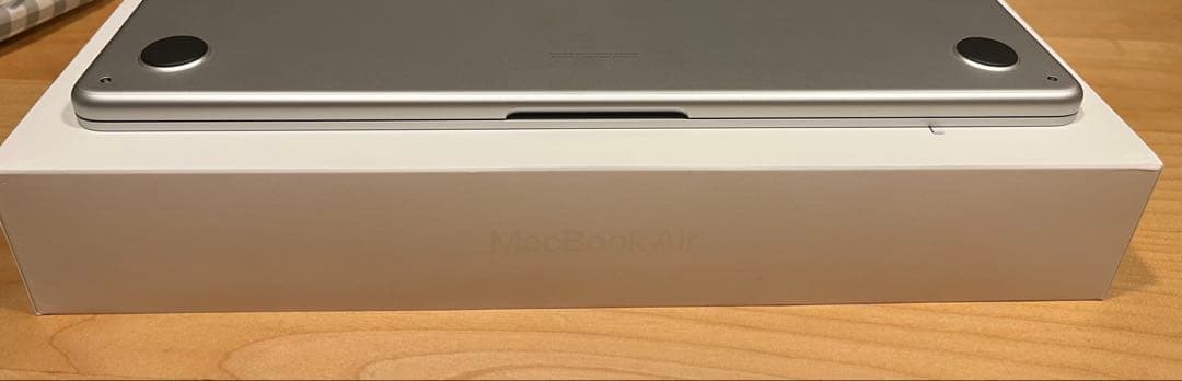 MacBookAir M2 2022 16GB 512GB 14インチ シルバー