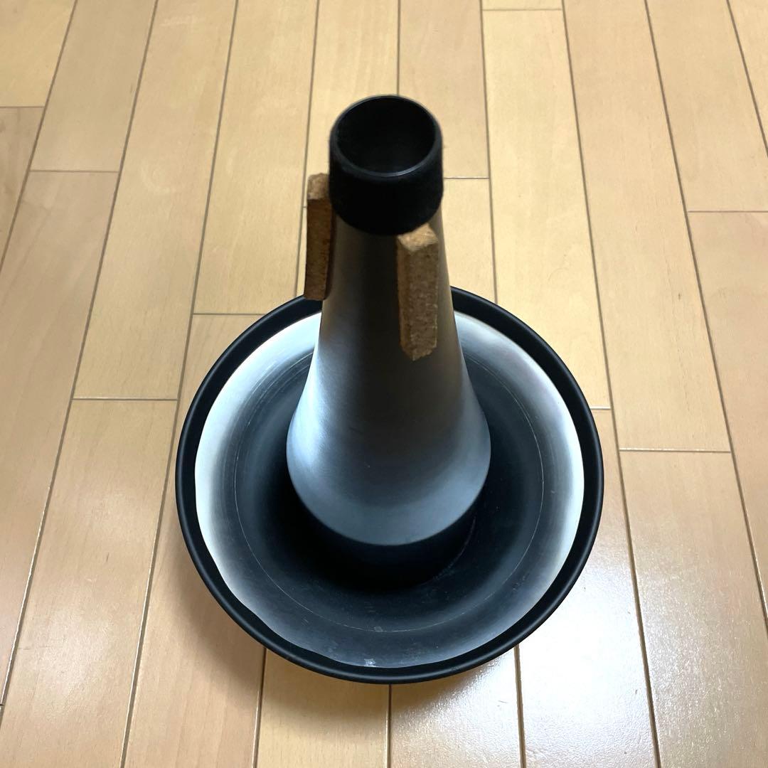 デニス・ウィック　カップミュート　バストロンボーン用