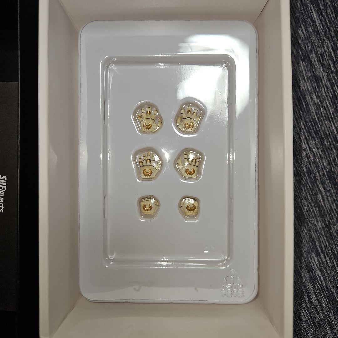 真骨頂　仮面ライダークウガアルティメットフォーム&　ン・ダグバ・ゼバ　セット