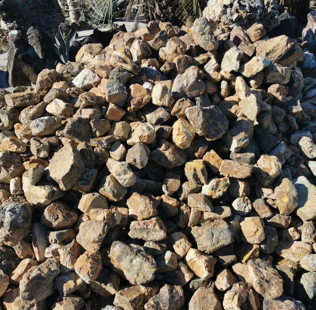 岐阜石　1.000キロ　庭石　鑑賞石　石 庭　坪庭　ガーデニング