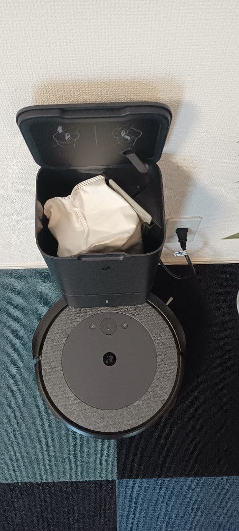 ロボット掃除機「ルンバ」 i3+ グレー i355060 [吸引タイプ]