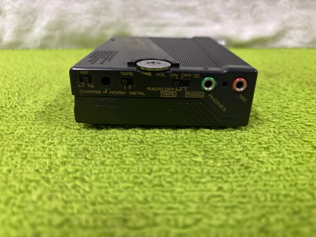 【ジャンク品】HITACHICP-55R カセットプレーヤー
