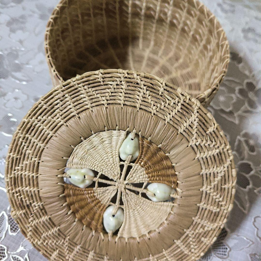 かご　貝殻　小物入れ２個セット