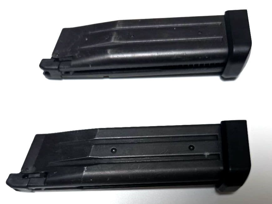 東京マルイハイキャパ サバゲー引退品 マガジン2本付き