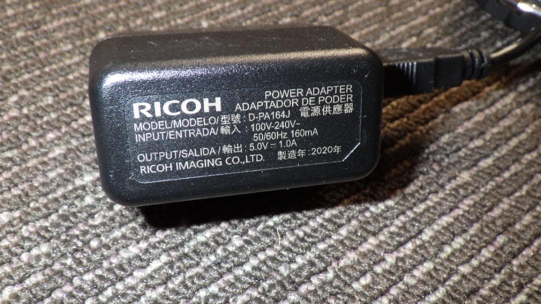【美品】RICOH リコー WG-70 オレンジ 防水防塵デジタルカメラ