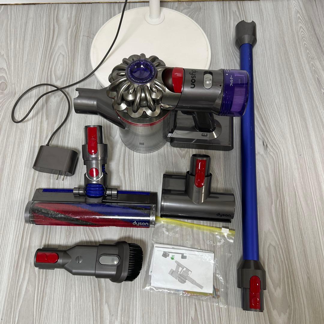 【美品】ダイソン V8 Slim Fluffy Extra SV10K EXT