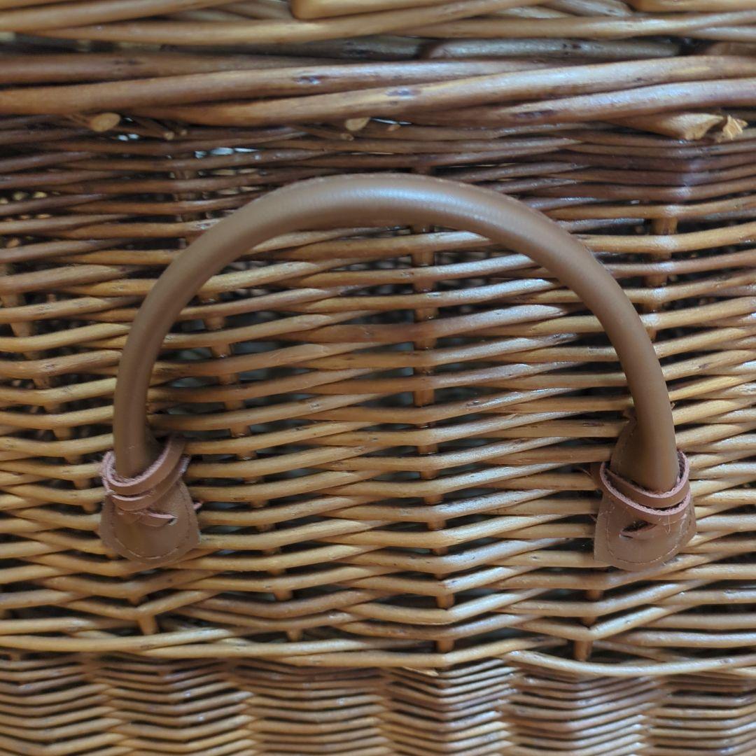 ⭐knick knacks ラタン蓋付き籠　バスケット 大
