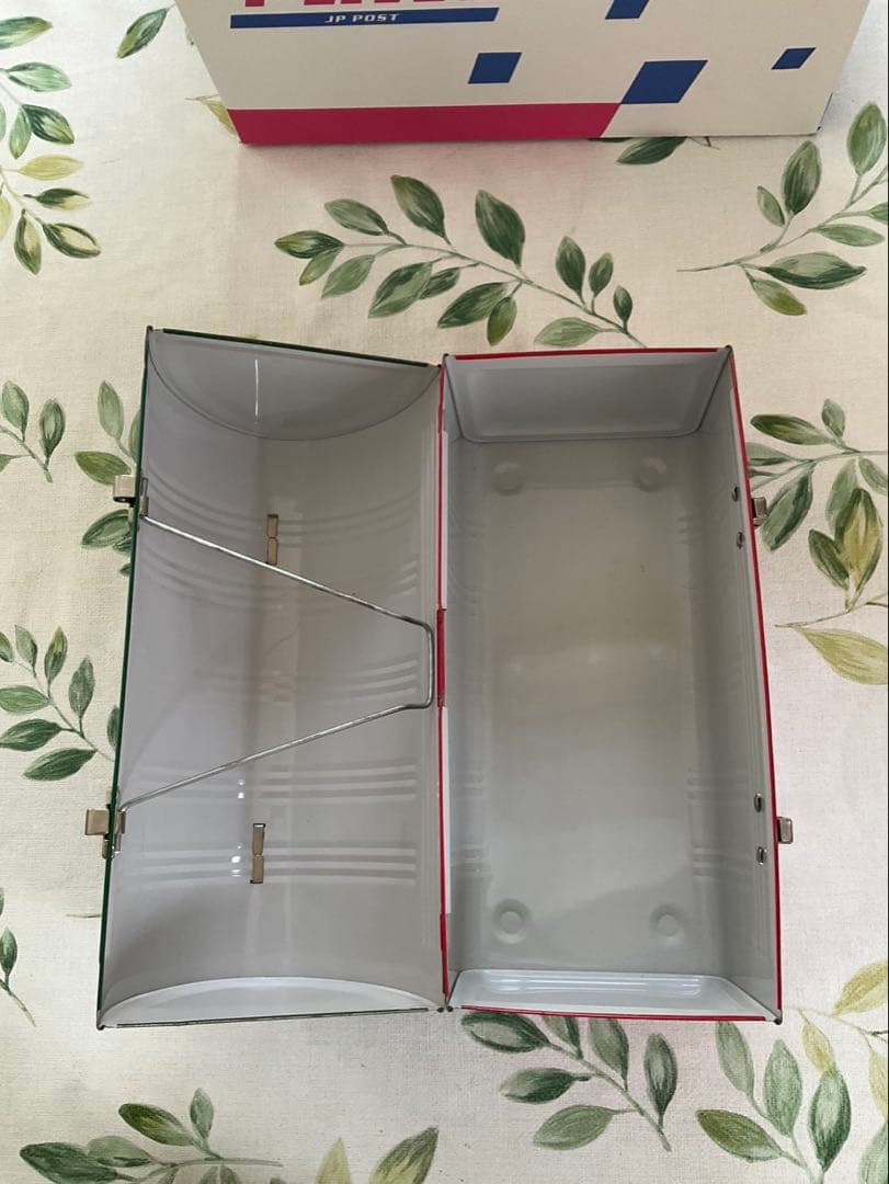 デルモンテ　ブリキ缶　ランチボックス