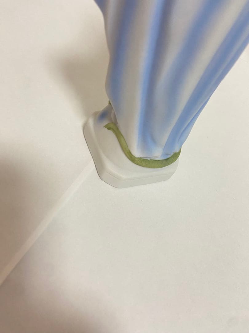 聖母マリア様　置物　カトリック　陶器　アンティーク