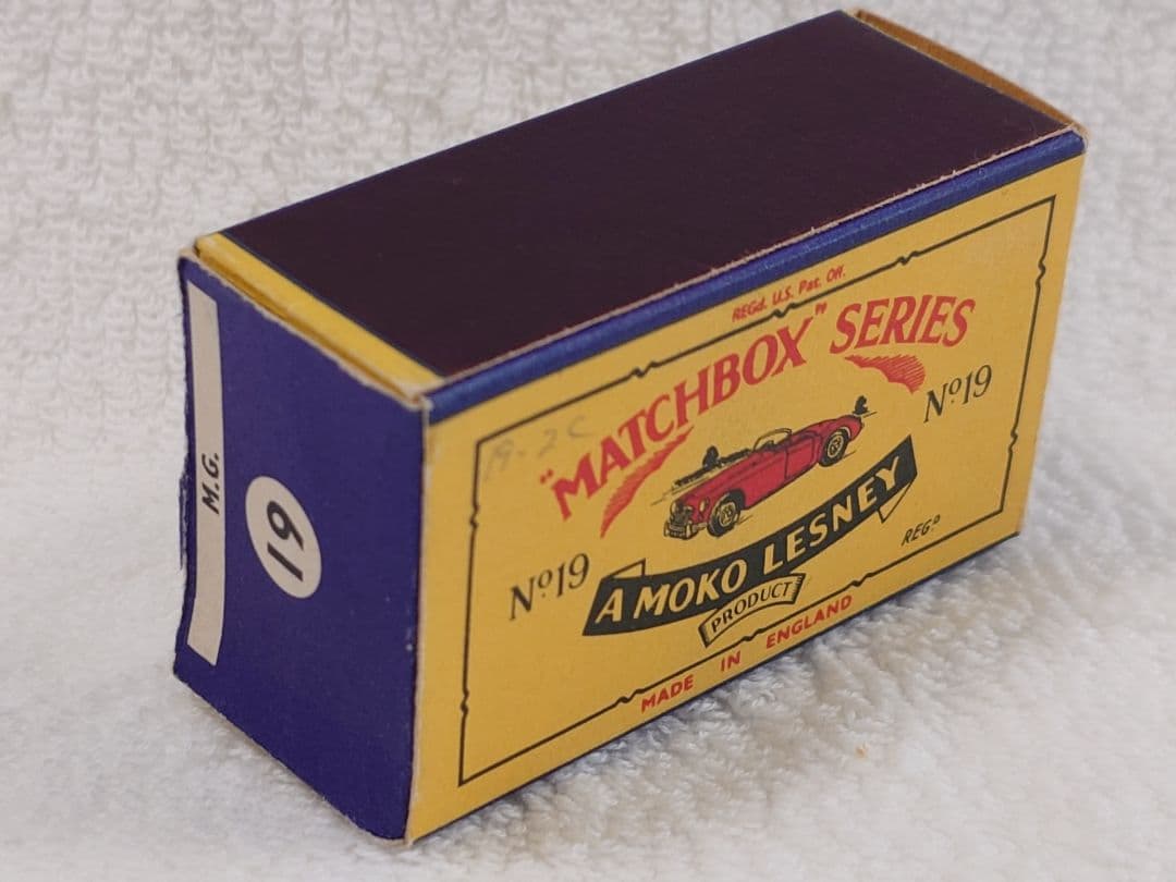 MATCHBOX 　No.19 MG A SPORTS CAR