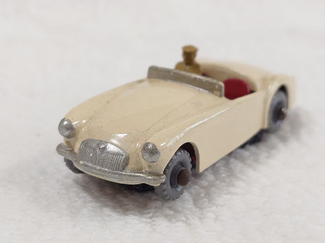 MATCHBOX 　No.19 MG A SPORTS CAR