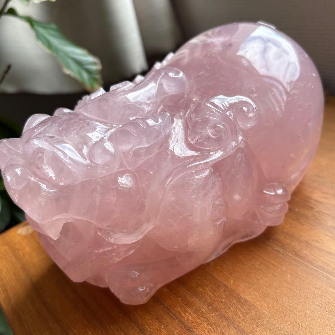 大型サイズ 天然石ローズクォーツ 貔貅（ひきゅう）置物2.8kg