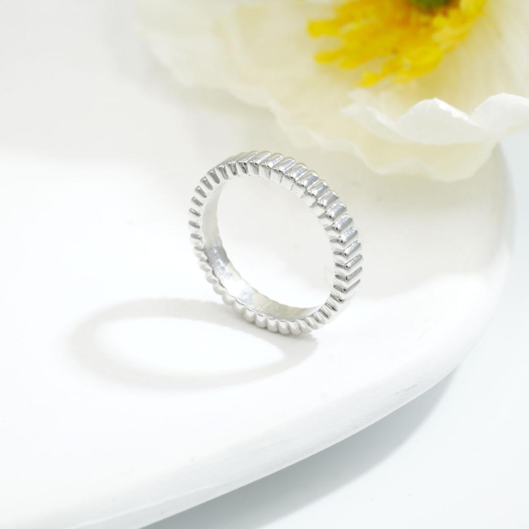 グログランギザギザリングC0117　(4週間発送）