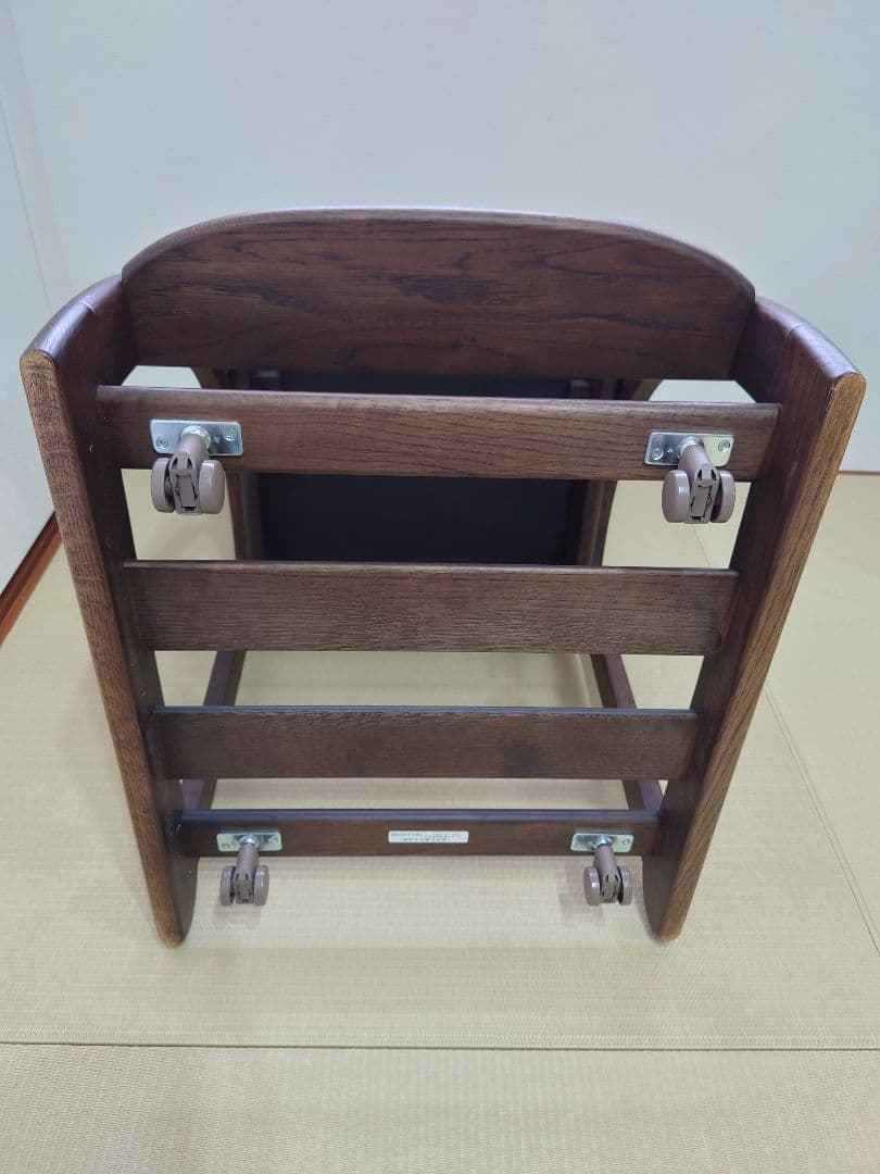 デスクチェア 学習椅子　グリーンクッション　カリモク　XT1811GK