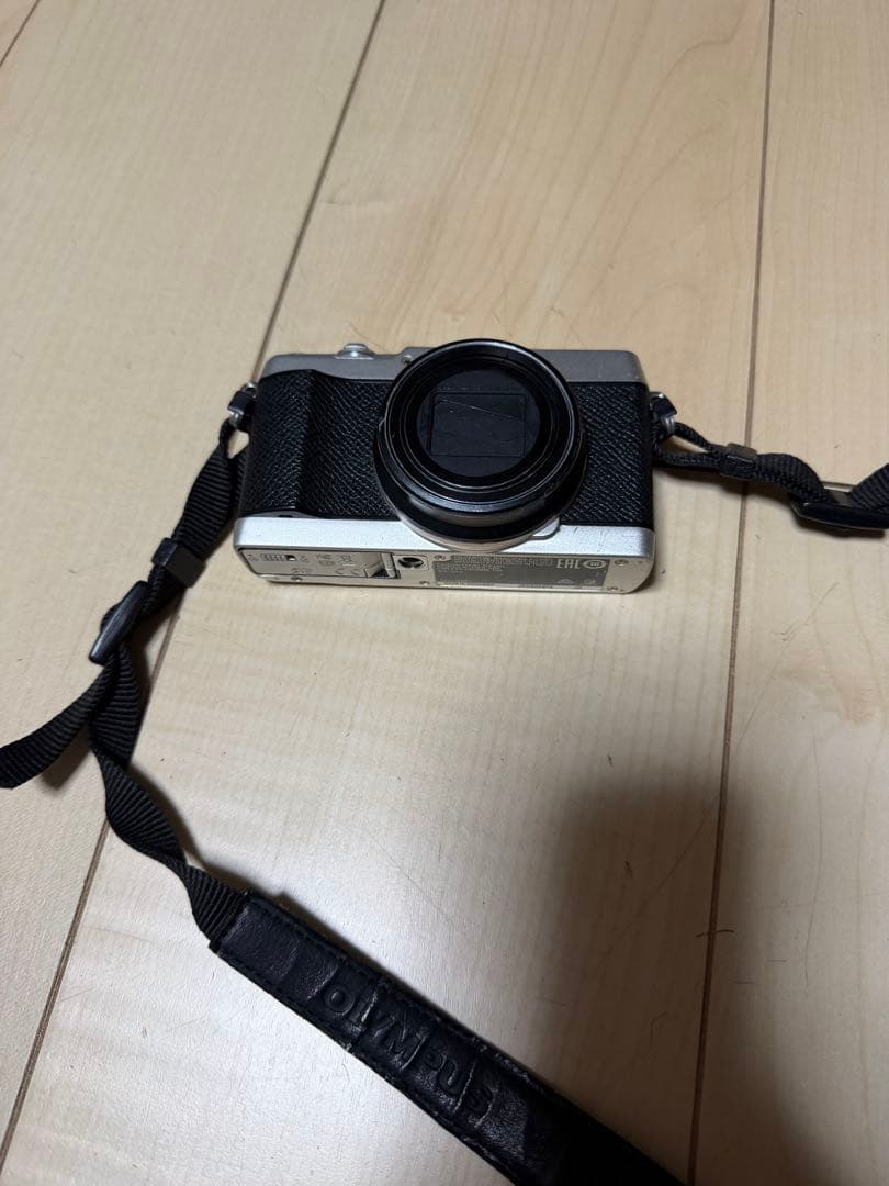 OLYMPUS オリンパス SH-2 コンパクトデジタルカメラ