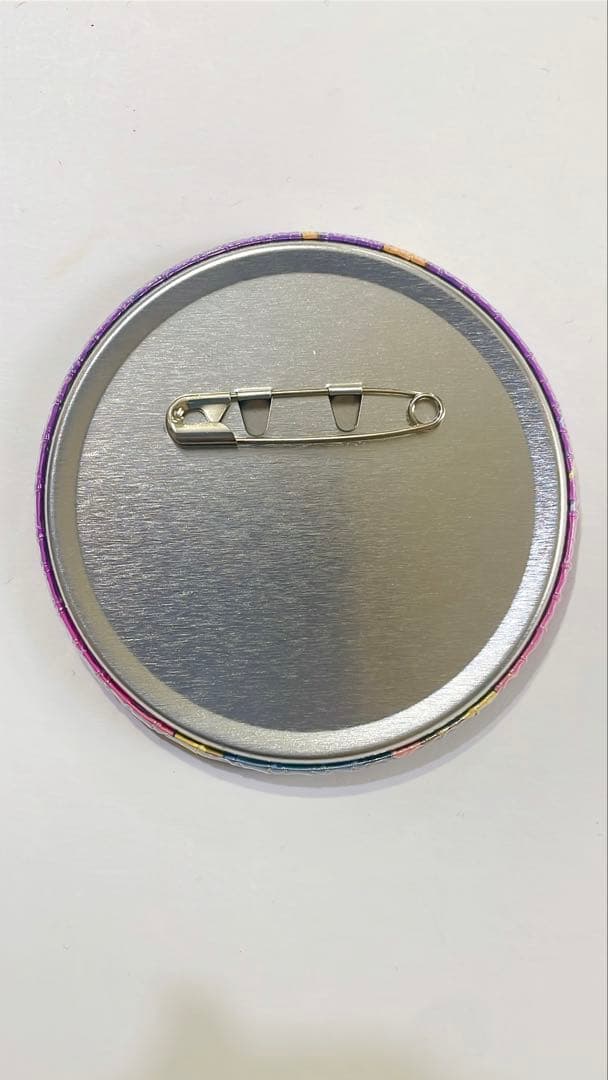 デジモンtri. ヒカリ & テイルモン 缶バッジ