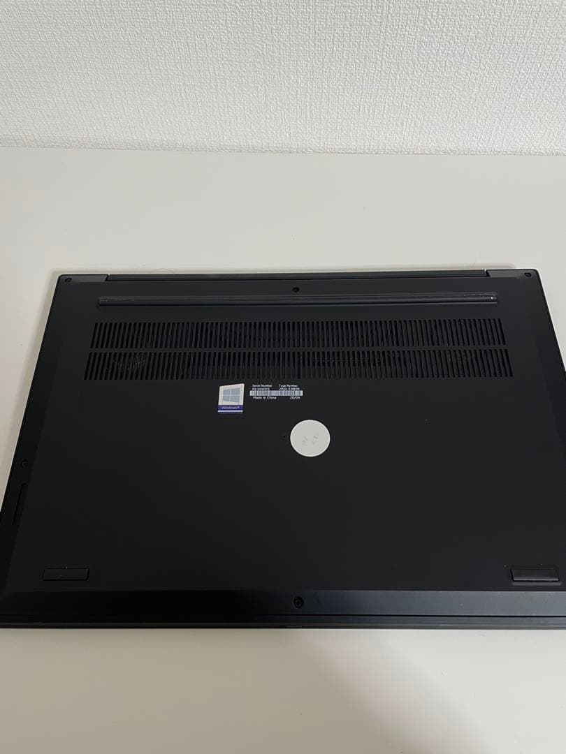 ●SSD1TB●ThinkPad P1 Gen2 i7-9850H 32GB