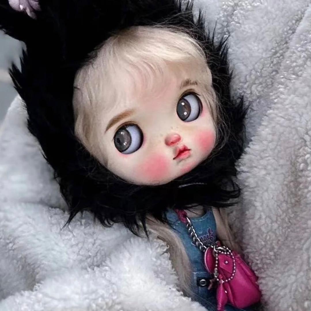 作家様カスタムブライス 人形 かわいい 個性的 まんまる いたずらっ子