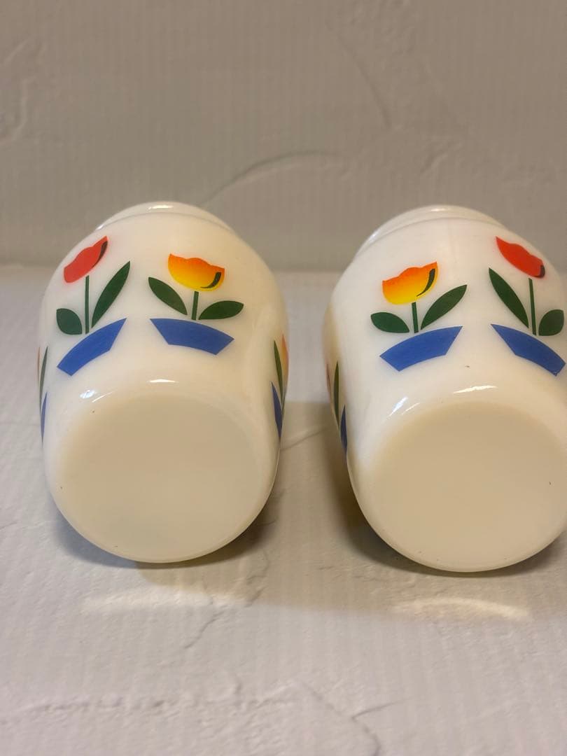 Fire-King チューリップ　ペッパー&ソルト