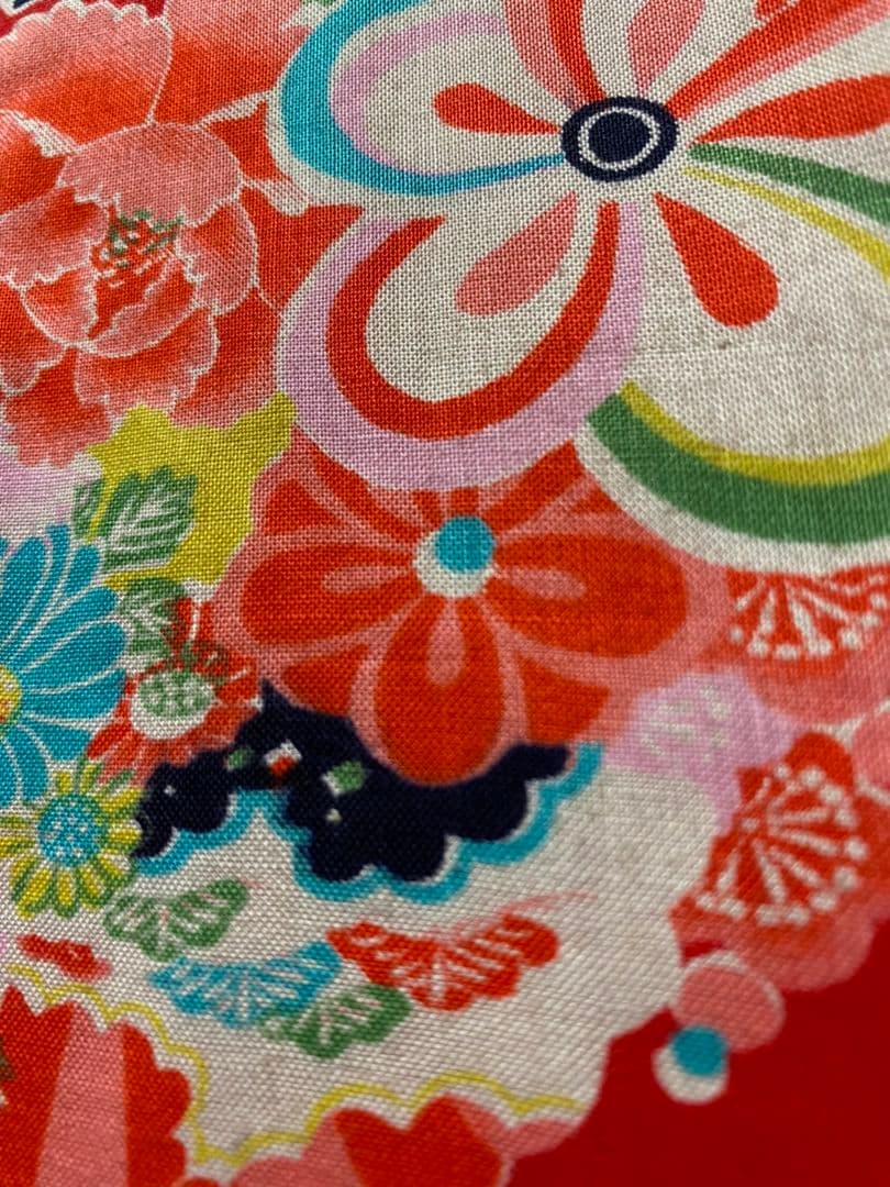 No.150アンティーク子供着物正絹七五三着丈119センチ裄丈58.5センチ