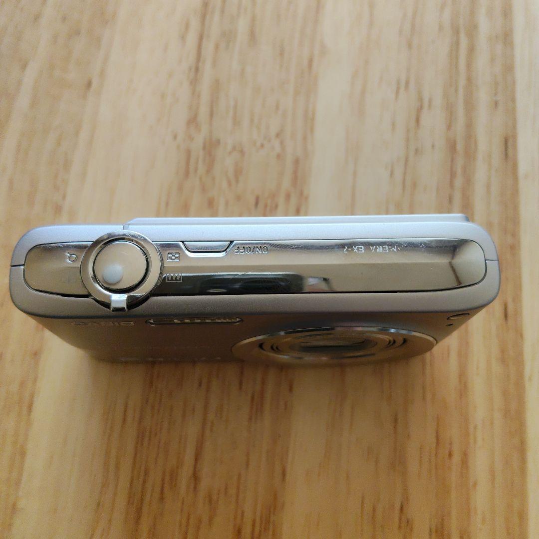 CASIO EXILIM EX-Z200デジタルカメラ シルバー