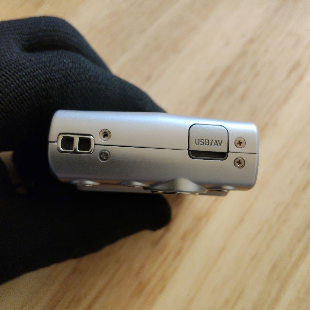 CASIO EXILIM EX-Z200デジタルカメラ シルバー