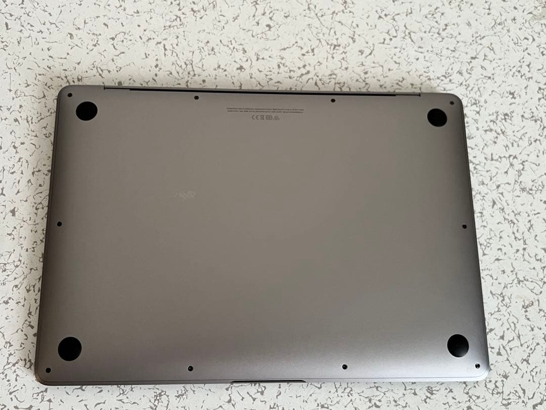 2020 M1チップ搭載Apple MacBook Air 13インチ