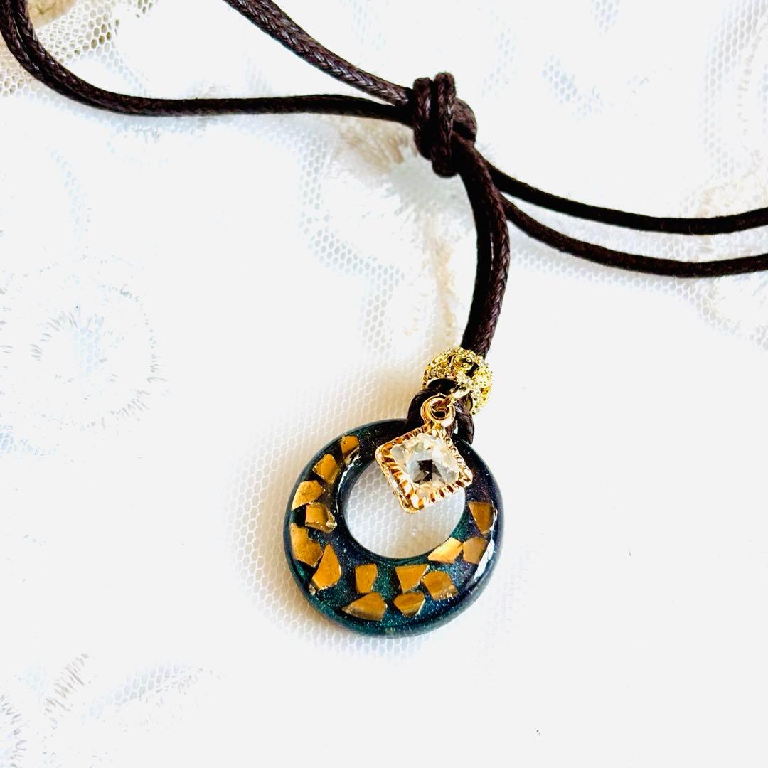No.2072★ハンドメイド★ニュアンス☆キラキラ☆レジンネックレス
