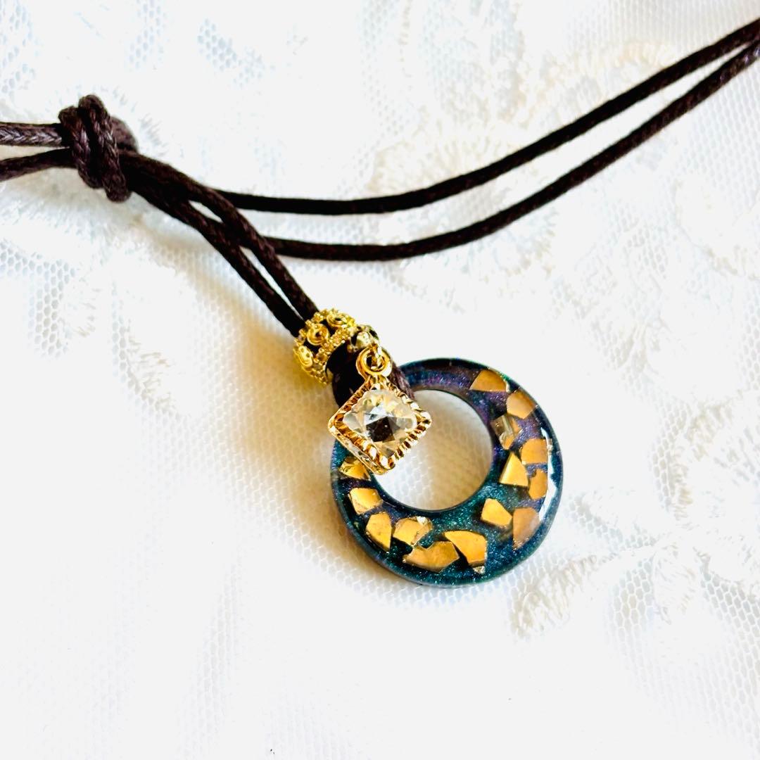 No.2072★ハンドメイド★ニュアンス☆キラキラ☆レジンネックレス