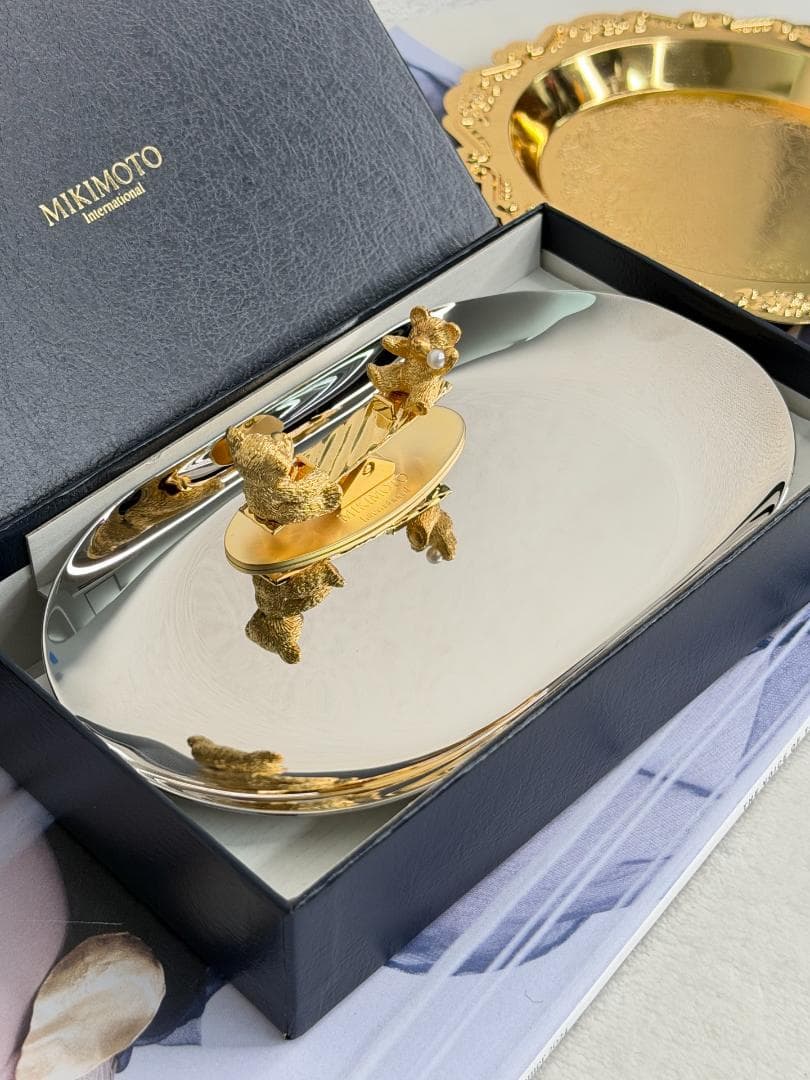 未使用品　MIKIMOTO アクセサリートレー 保存箱付き 金具ゴールド