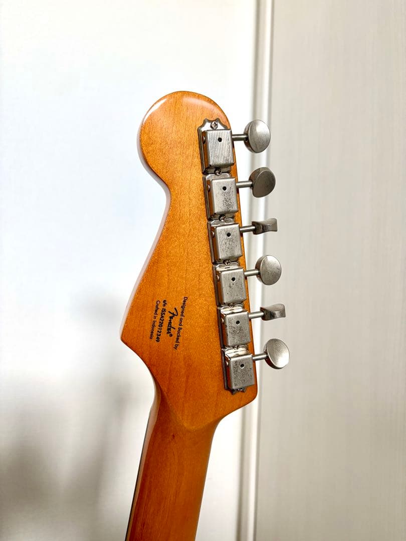 Squier Classic Vibe '60s ストラト 付属品有り 美品
