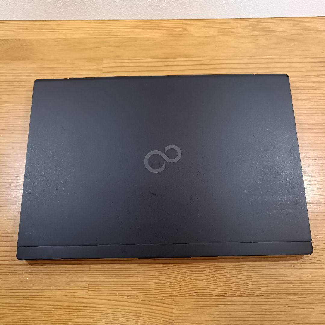 【美品】富士通 U9310 10世代 i7 SSD256GB メモリ16GB 黒