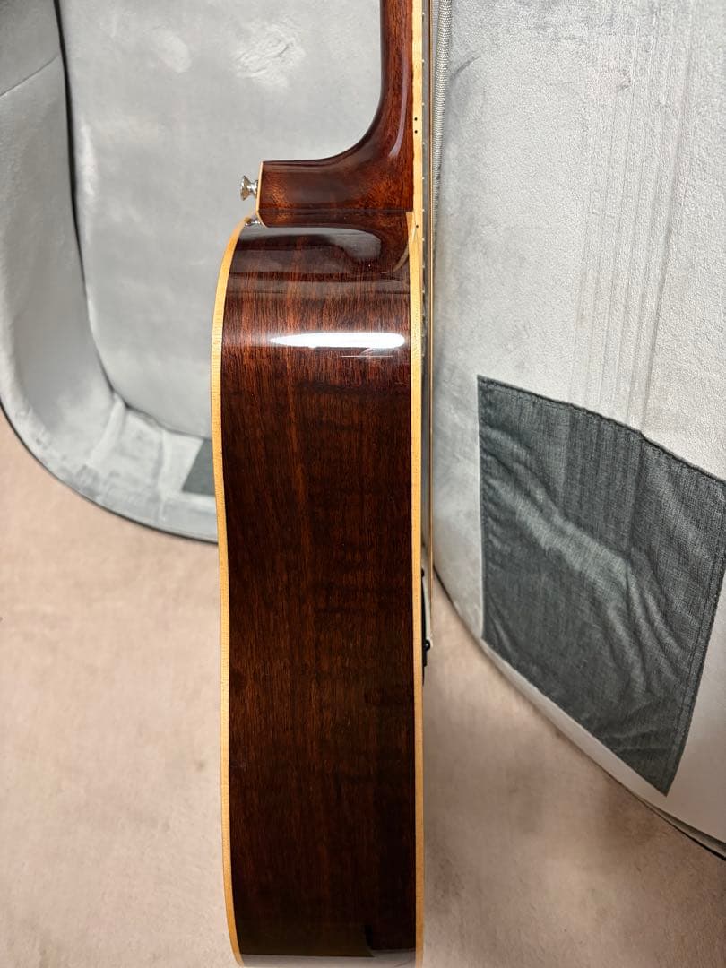 アコースティックギター James J-500L VNT ギターケース付き