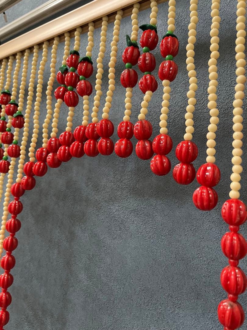 ビーズのれん 玉のれん レトロポップ 昭和レトロ 当時物 インテリア 目隠し