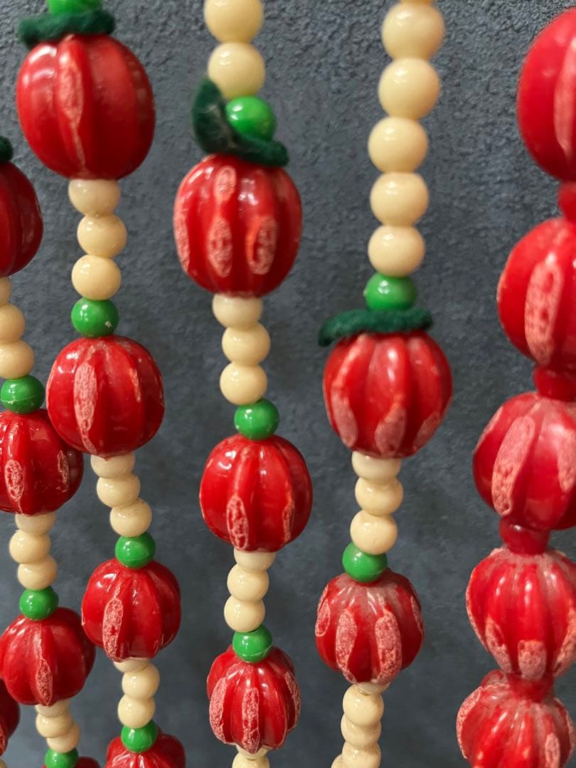 ビーズのれん 玉のれん レトロポップ 昭和レトロ 当時物 インテリア 目隠し