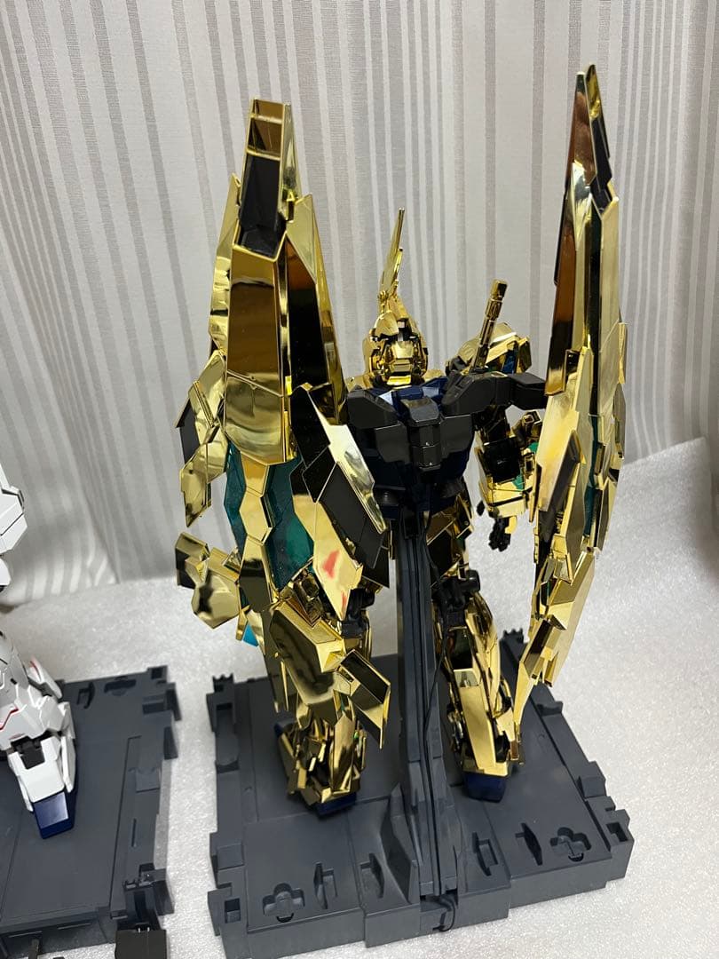 2機セット　PG1/60 ユニコーンガンダム1号機　、PG1/60 フェネクス