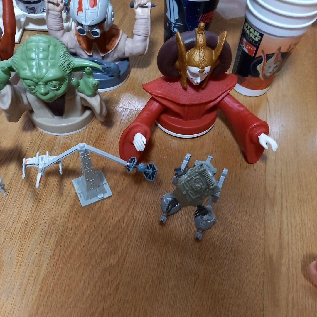 スターウォーズ ケンタッキー ダース・ベイダー