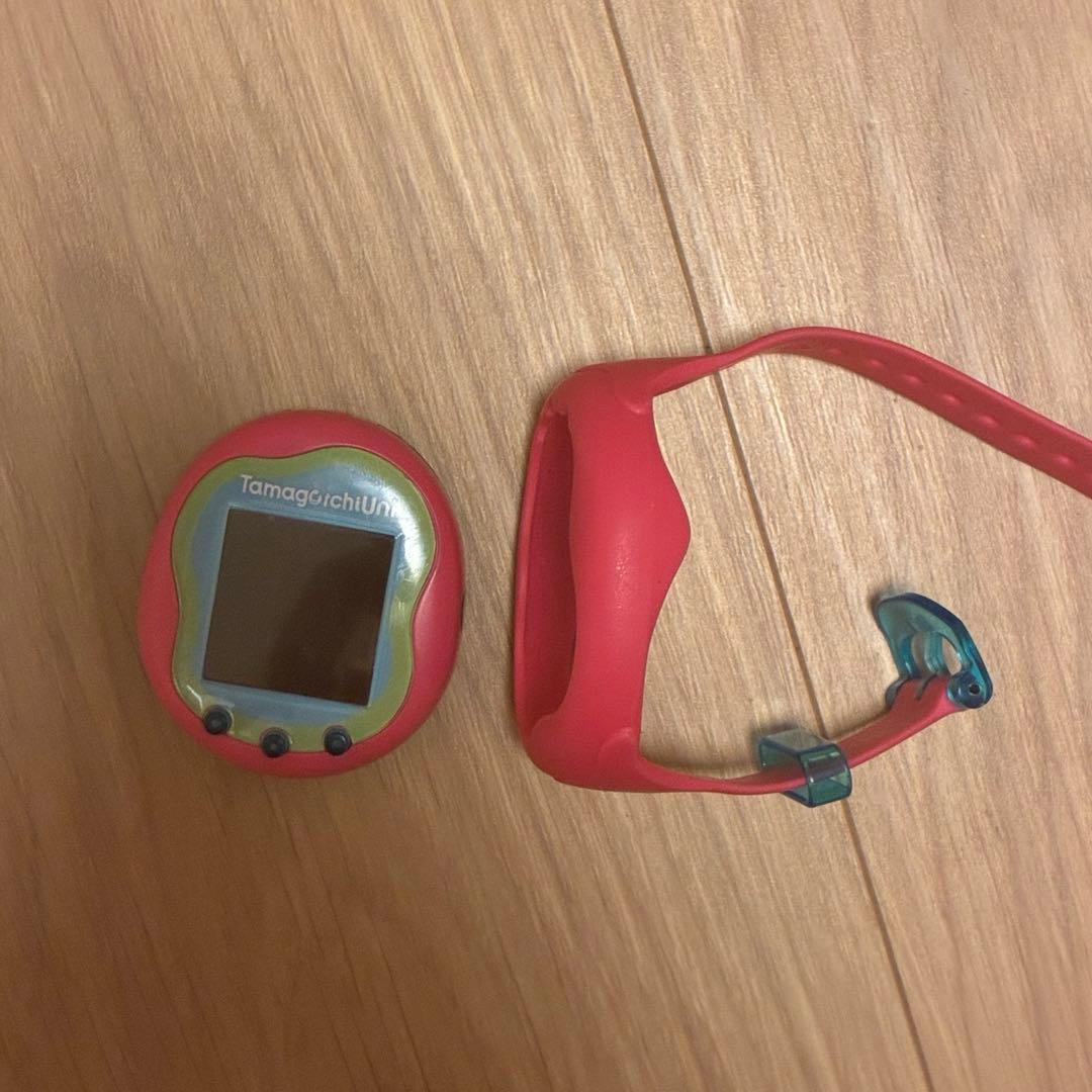 たまごっちユニ Tamagotchi Uni ピンク バンド付き