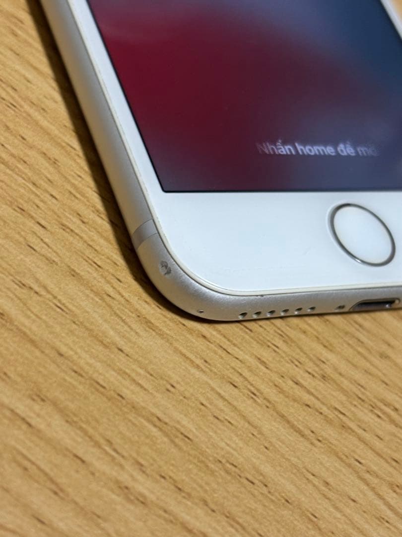 iPhone8 本体 SIMロック解除済み 初期化済み 動作確認済み 傷あり