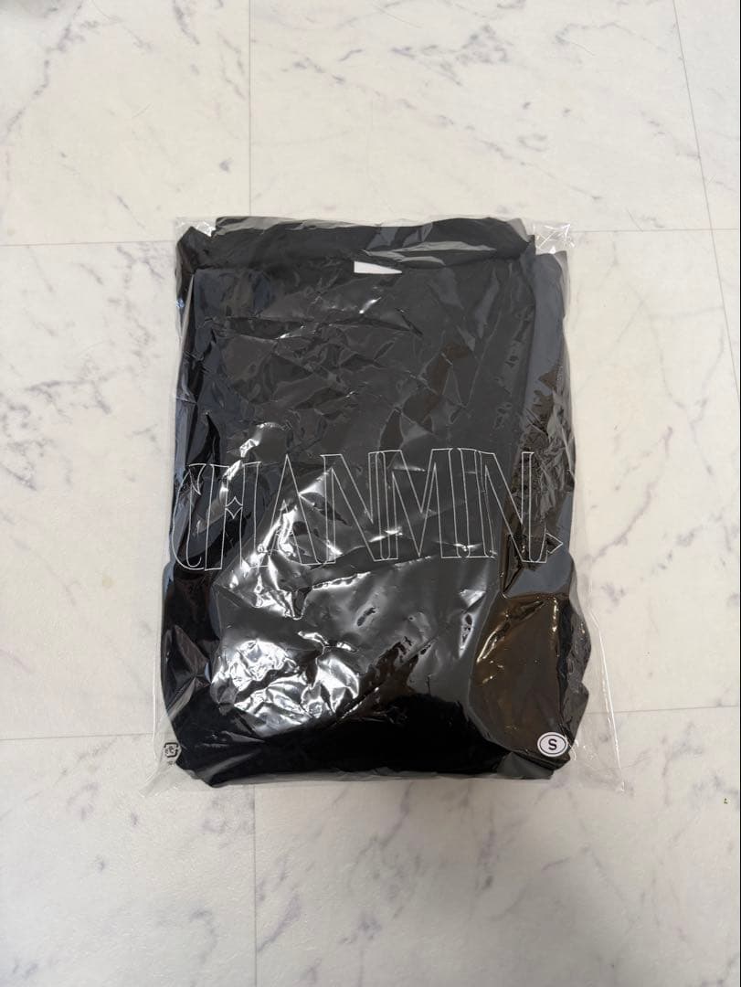 【匿名配送&即日発送可】人気Sサイズ ロングスリーブTシャツ ちゃんみな