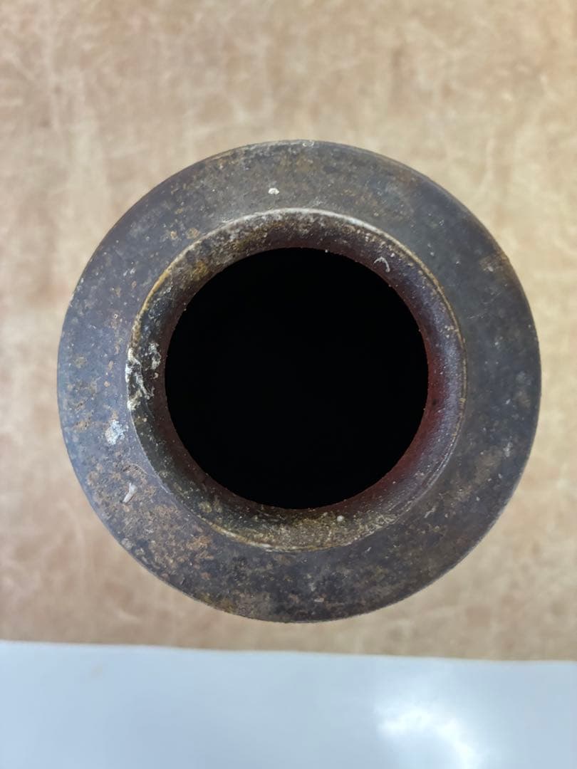 備前焼　花入　筒型　藤原謹作　楽山窯　桟切　胡麻　昭和作品