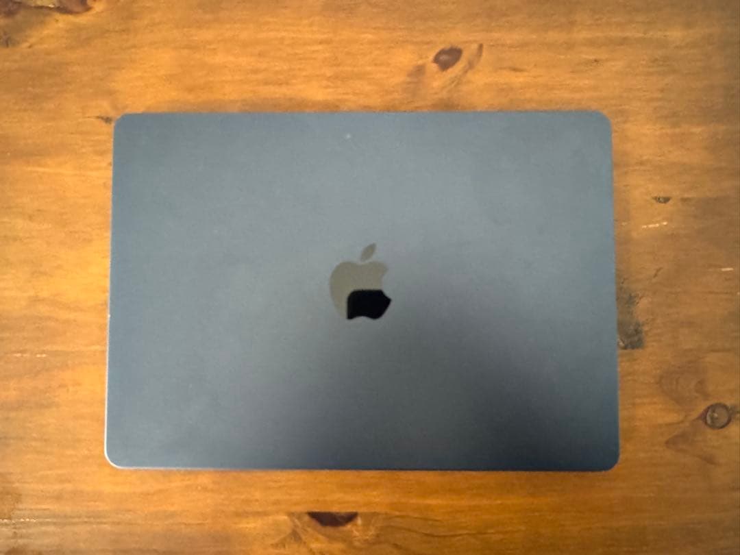 MacBook本体 MacBook Air 2022 M2 8GB/256GB