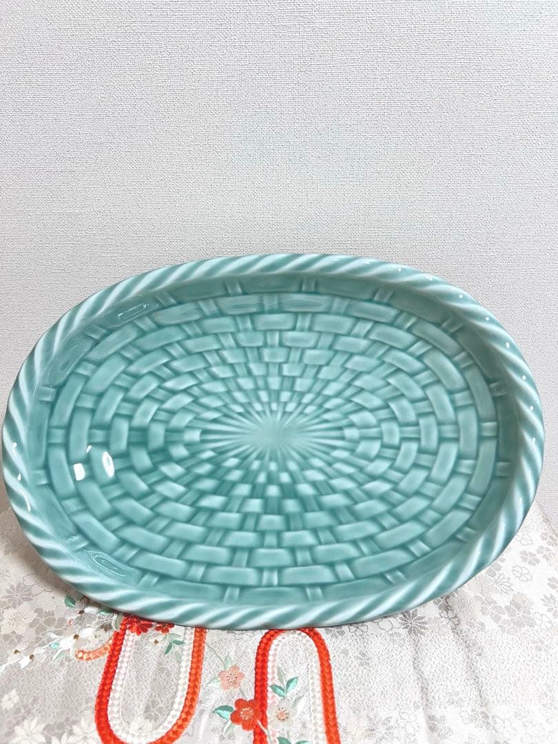 希少品　鍋島焼　青山窯　青山作　青磁　陶皿　大皿　高台　盛鉢　編みカゴ形