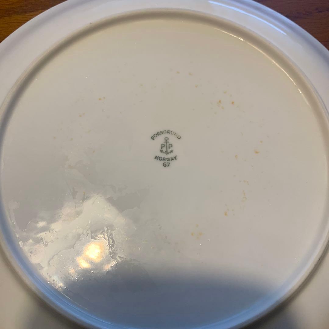 ［お値下げ〕ヴィンテージ　ノルウェー陶器　プレート　皿　1967年