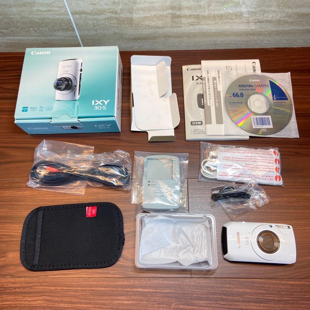 Canon IXY 30S デジカメ ほぼ新品 3740